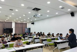 立足課堂 做實教研 徐州市經(jīng)開區(qū)秋學期初中地理教師研訓活動在教師發(fā)展中心舉行