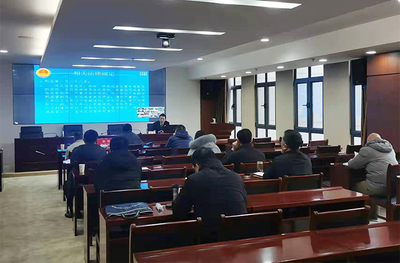 規(guī)范危廢管理 徐州鐵檢院對徐州市車輛維修企業(yè)負責人進行法治宣傳